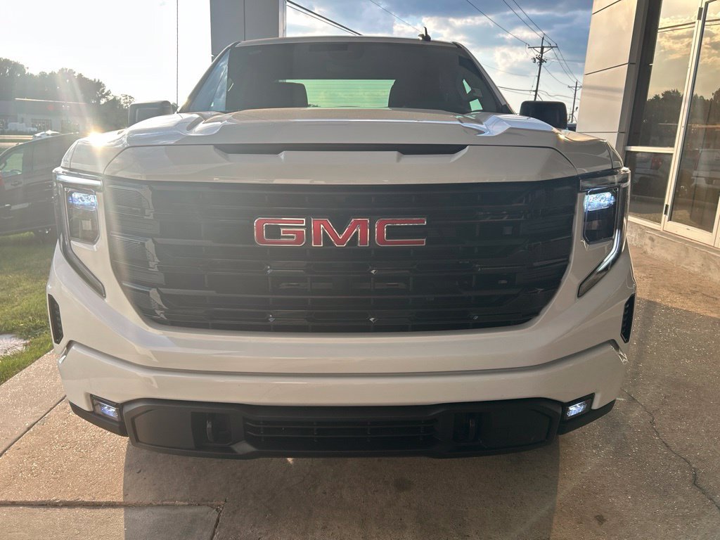Certified 2025 GMC Sierra 1500 Elevation AWD/4WD image 3