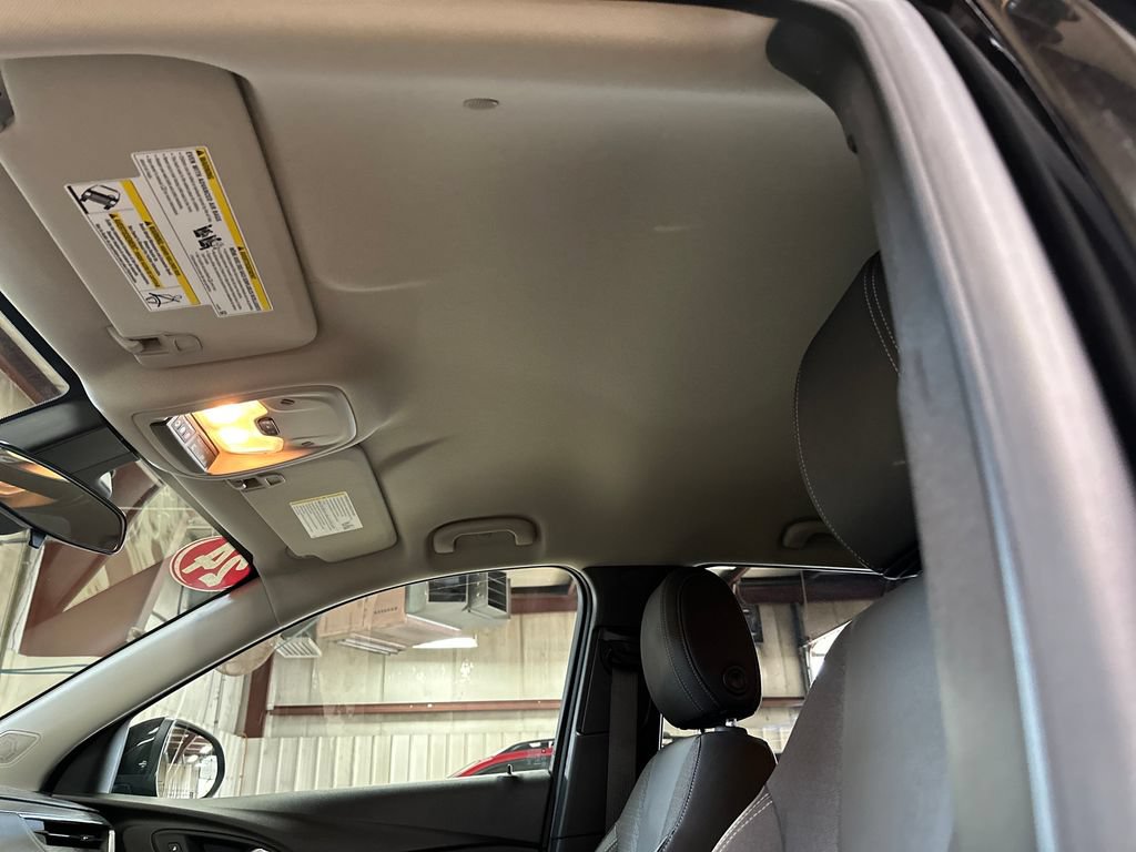 Used 2024 Buick Encore GX Preferred w/ Comfort Package AWD/4WD image 13