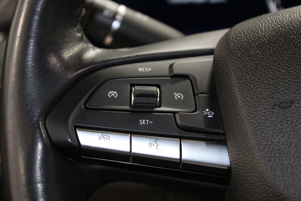 Used 2024 Cadillac XT4 Premium Luxury AWD/4WD image 45