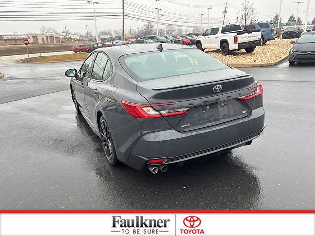 Used 2025 Toyota Camry SE image 11