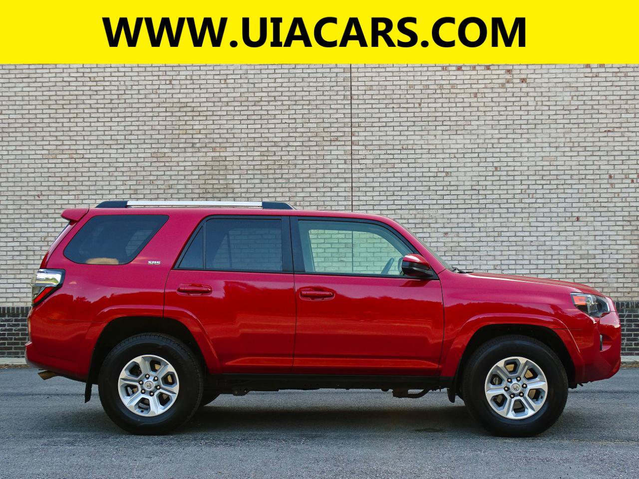 Used 2024 Toyota 4Runner SR5 RWD image 5