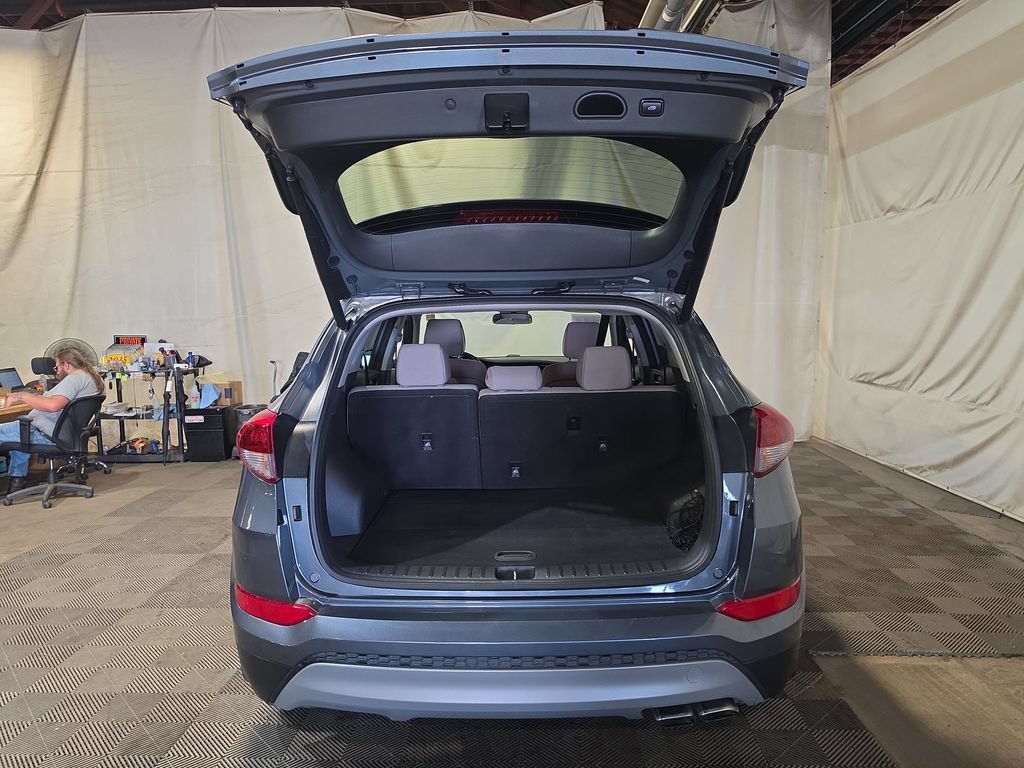 Used 2017 Hyundai Tucson Sport FWD image 19