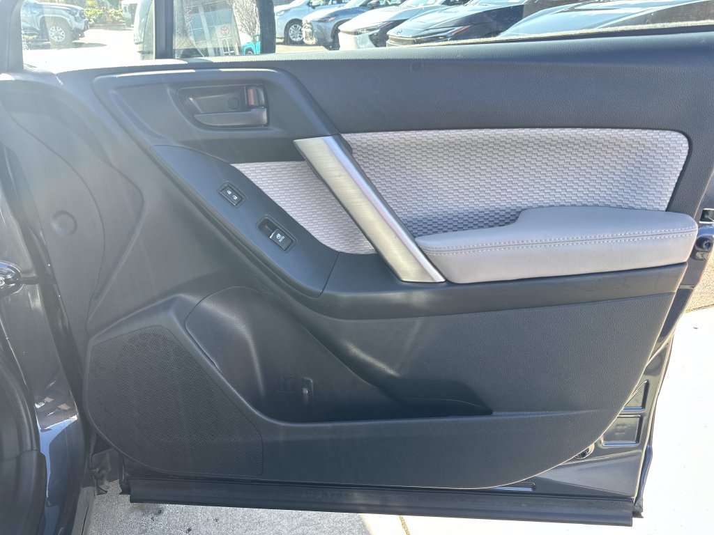 Used 2018 Subaru Forester 2.5i Premium w/ Protection Package #3 AWD/4WD image 16