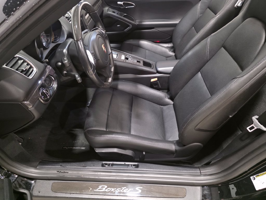 Used 2014 Porsche Boxster S RWD image 17