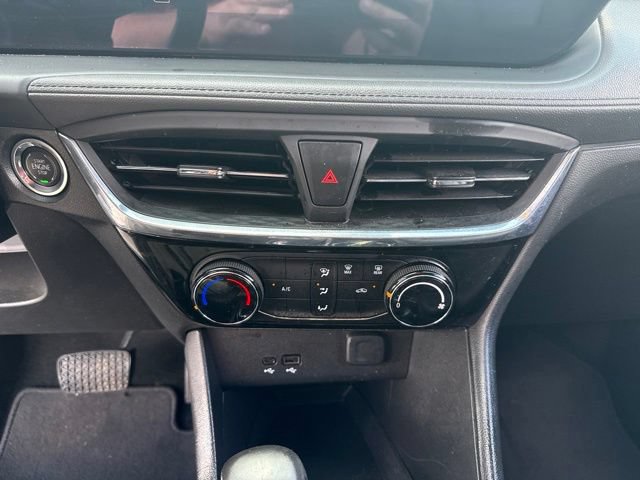 Used 2024 Buick Encore GX Sport Touring FWD image 18
