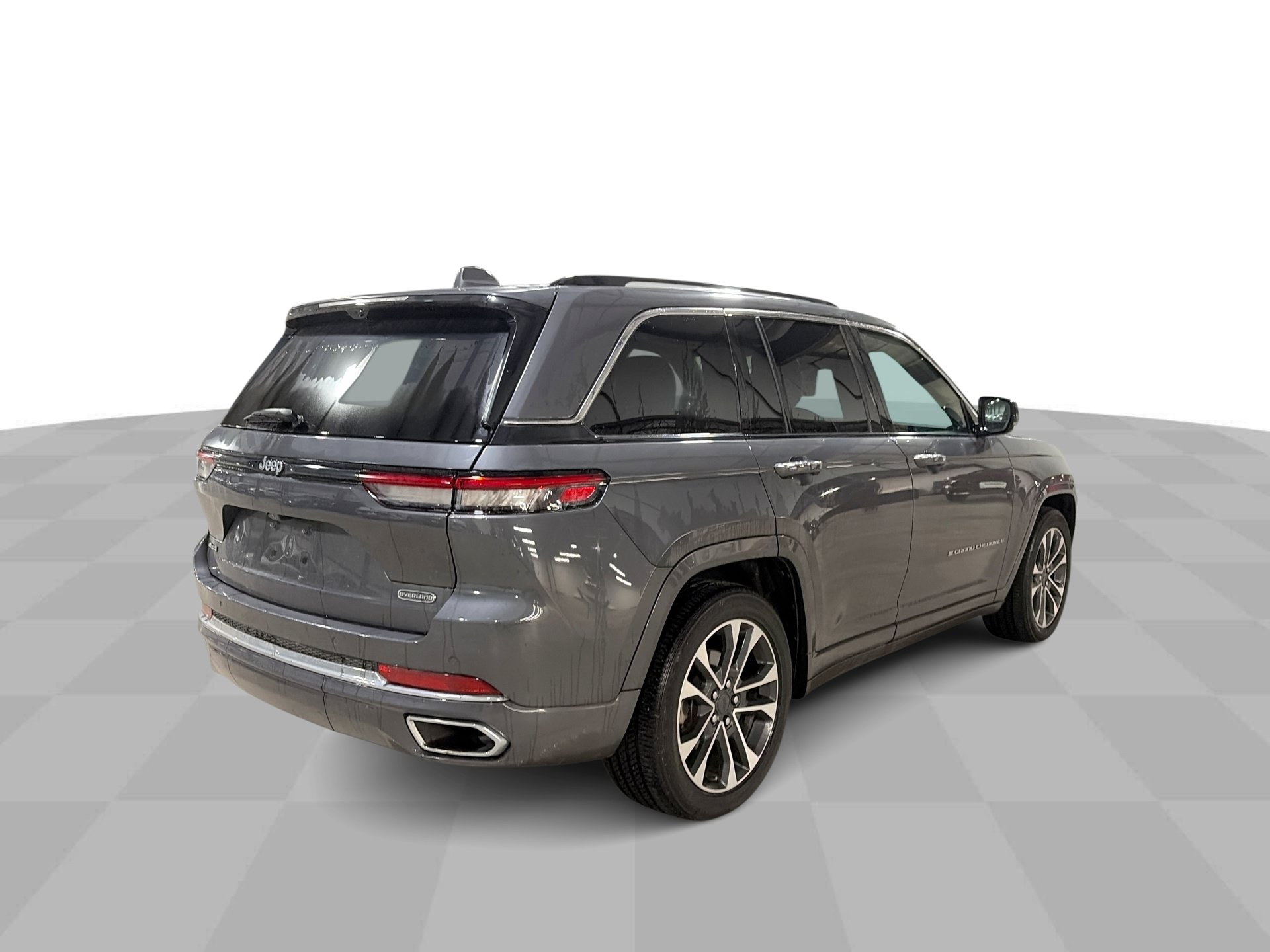 Used 2022 Jeep Grand Cherokee Overland w/ Adv Protech Group III AWD/4WD image 10