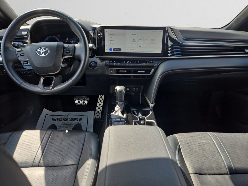 Used 2025 Toyota Camry XSE FWD image 10