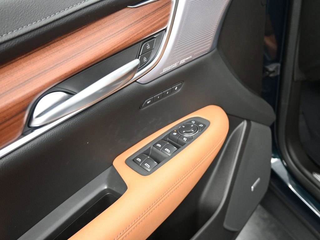 New 2026 Cadillac XT5 Premium Luxury w/ LPO, Floor Liner Package image 13