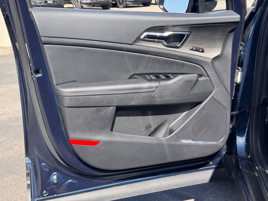 Used 2025 Kia Sportage X-Line Prestige image 16