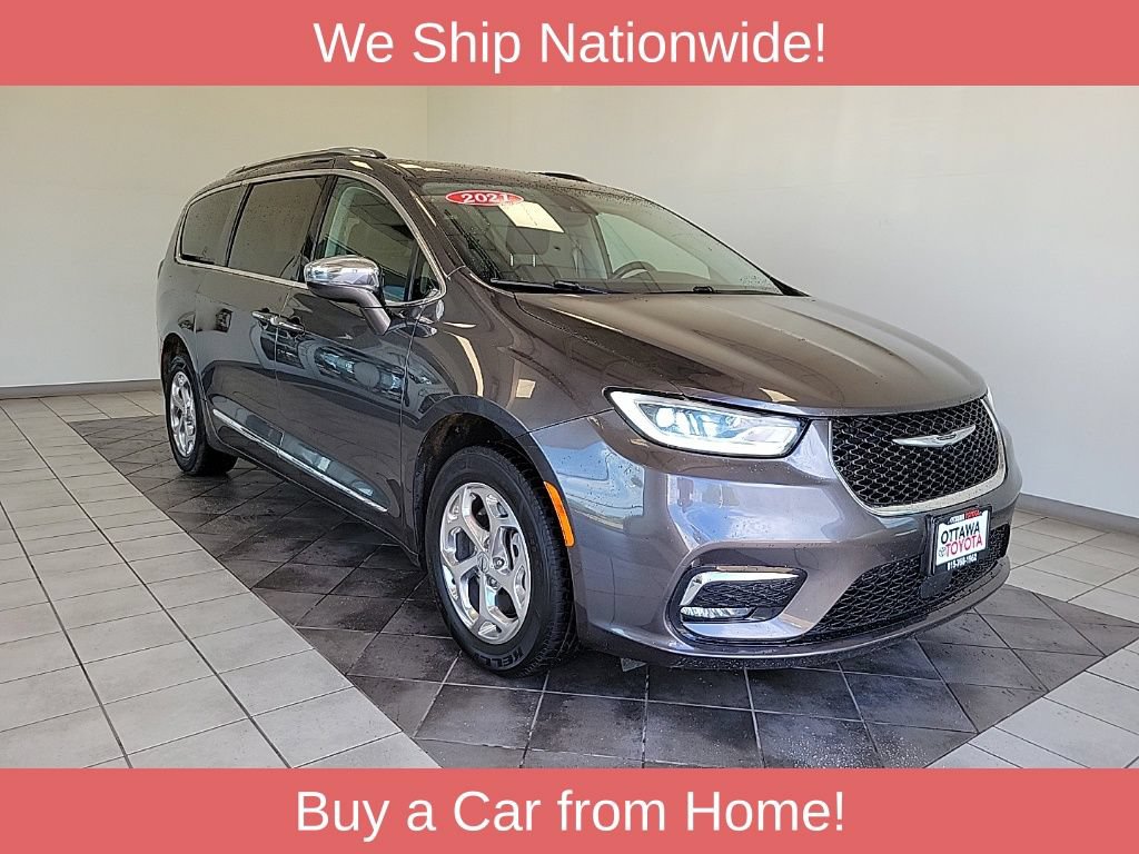 Used 2021 Chrysler Pacifica Limited AWD/4WD image 1
