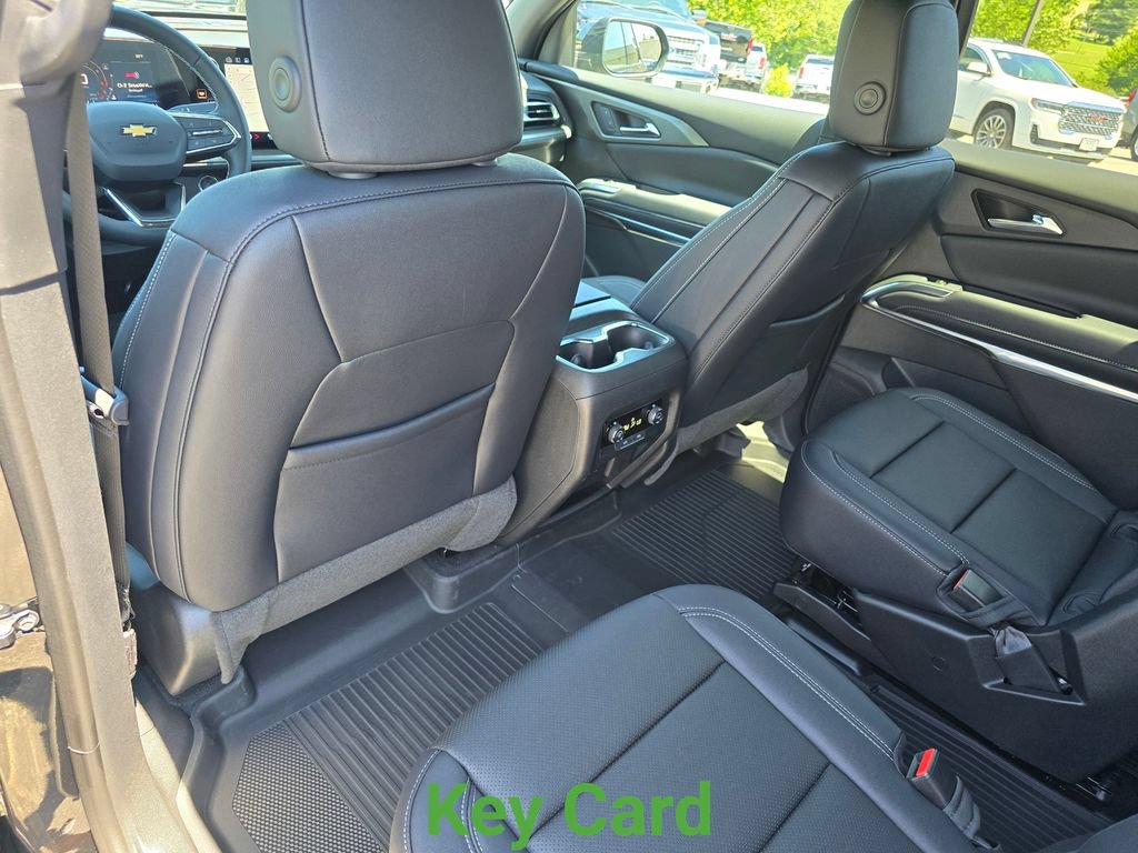 New 2026 Chevrolet Traverse LT w/ Driver Confidence Package FWD image 25