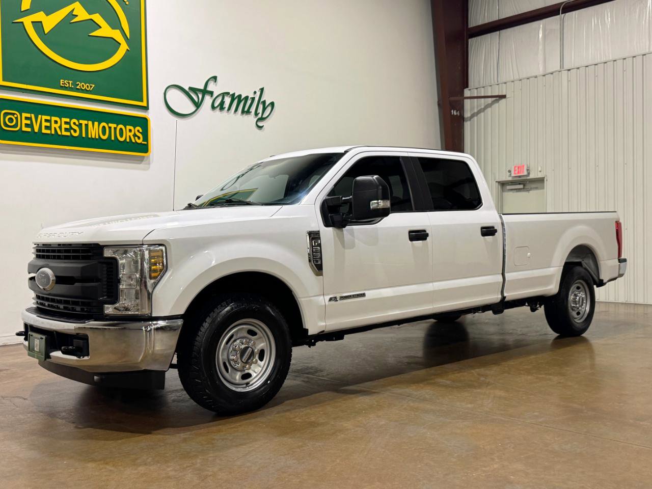 Used 2019 Ford F250 XL w/ Power Equipment Group RWD image 3