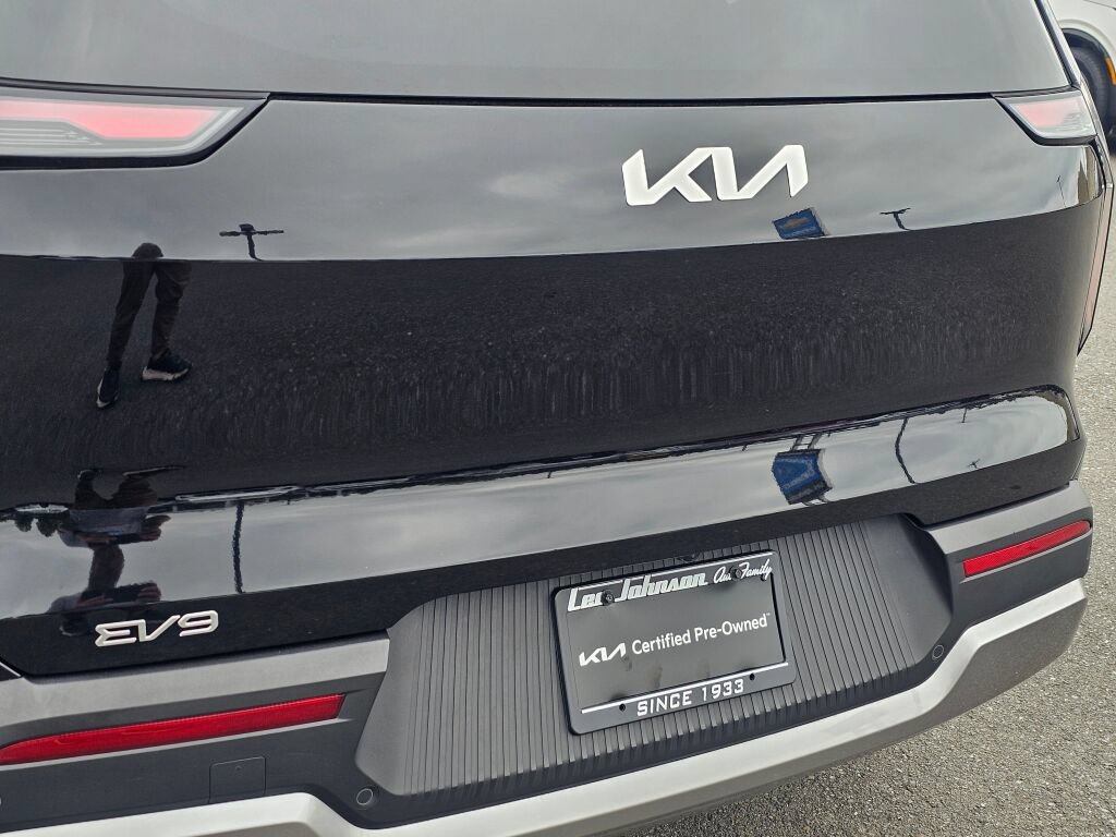 Certified 2024 Kia EV9 Wind AWD/4WD image 27