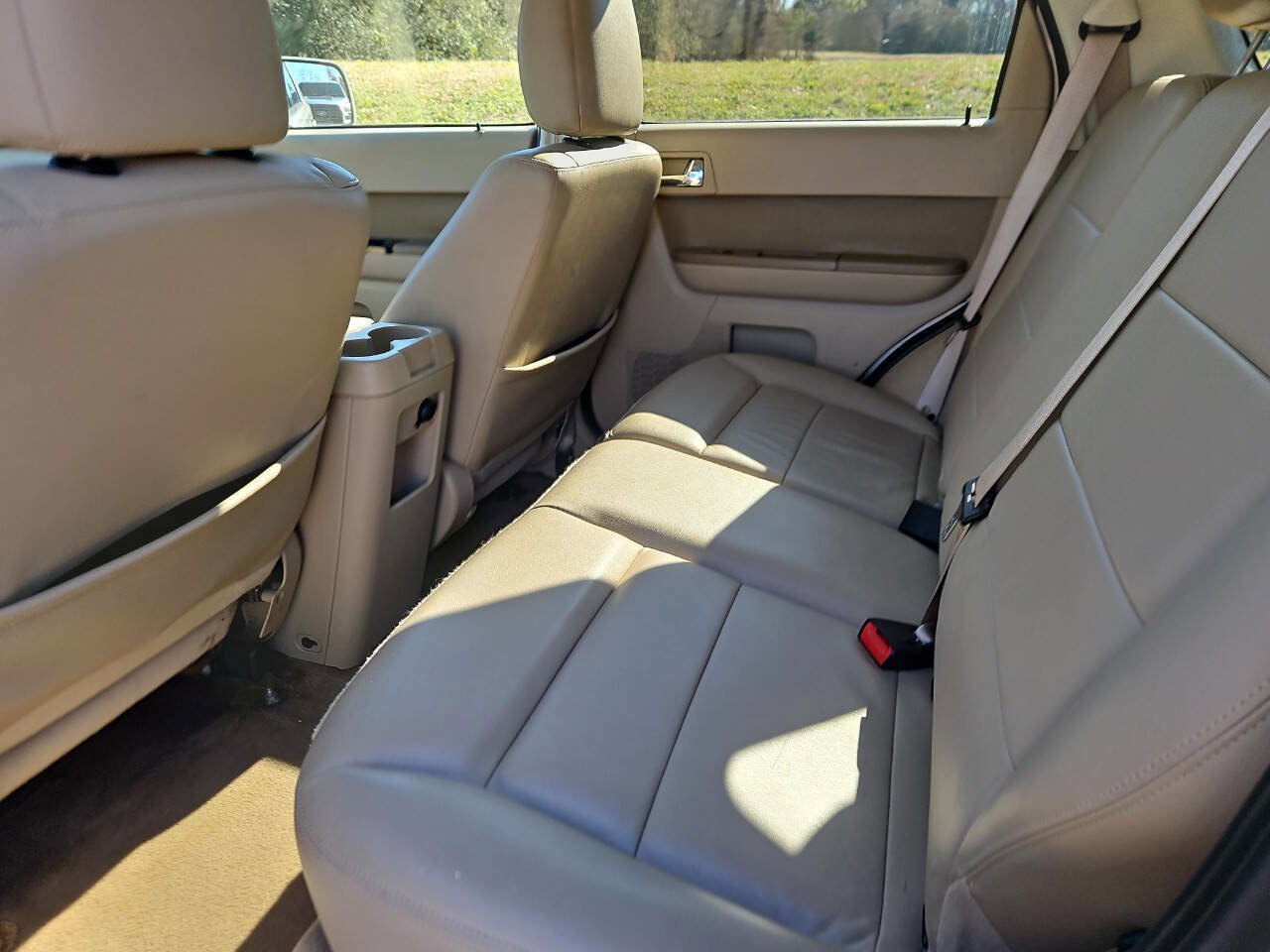 Used 2010 Ford Escape Limited image 15