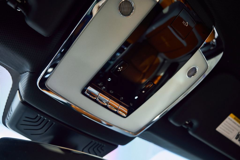 Used 2026 Rolls-Royce Cullinan AWD/4WD image 83