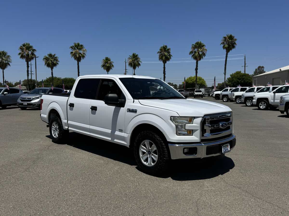 Used 2015 Ford F150 XLT RWD image 2