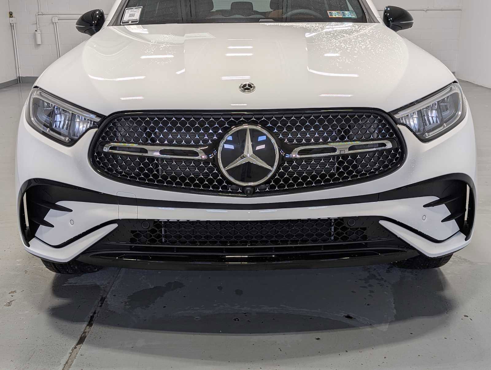 New 2026 Mercedes-Benz GLC 300 4MATIC image 2