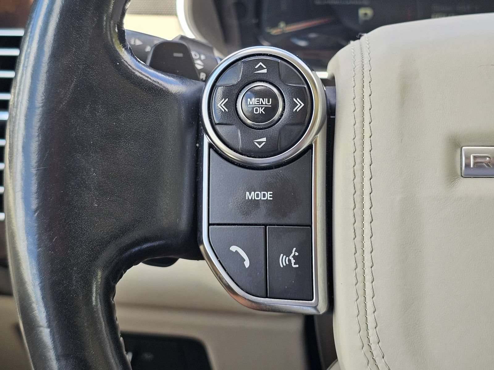 Used 2016 Land Rover Range Rover Supercharged AWD/4WD image 29