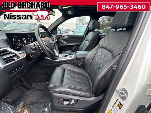Used 2024 BMW X5 xDrive40i w/ Premium Package image 12