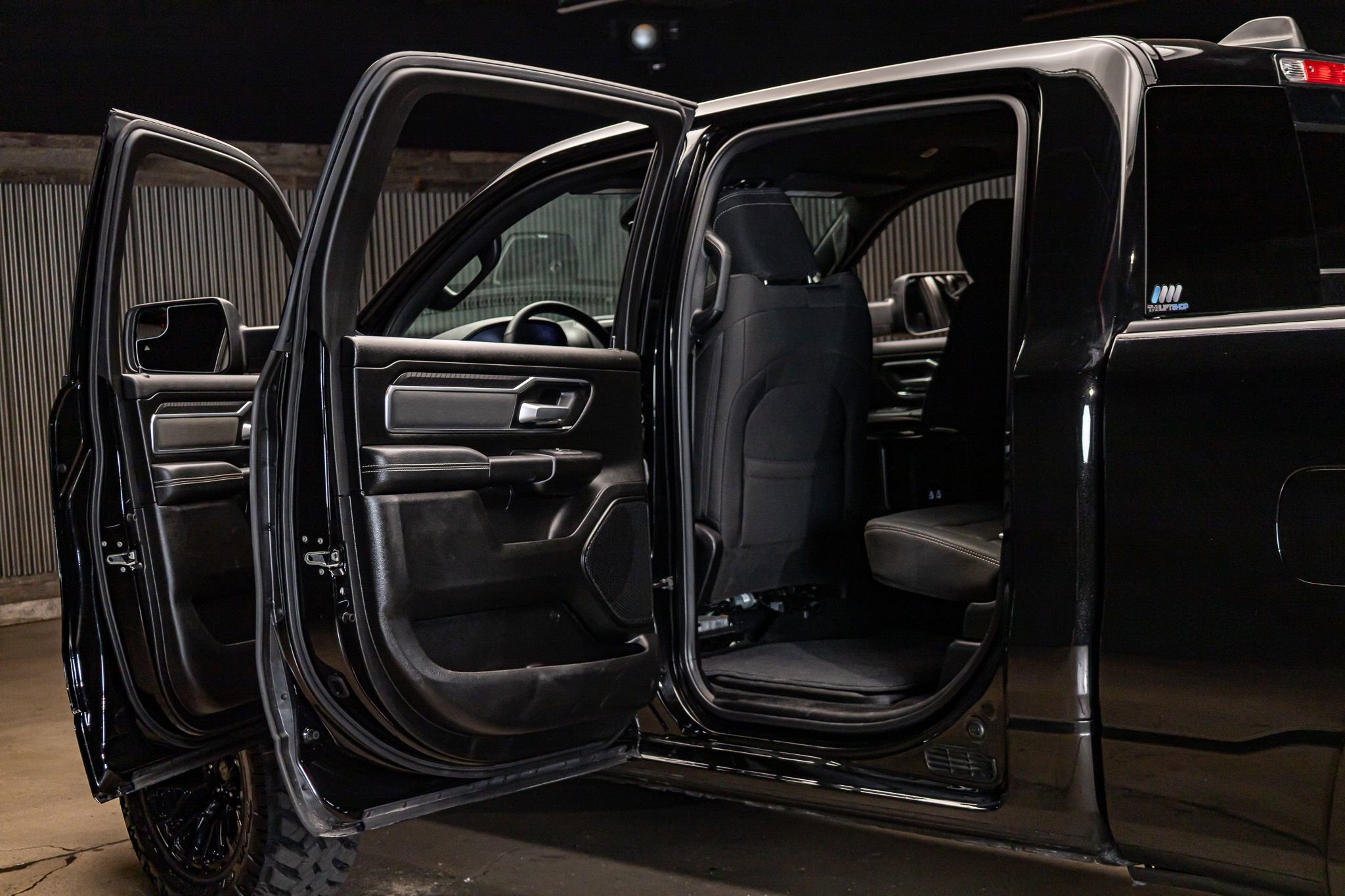 Used 2025 RAM 1500 Big Horn image 29