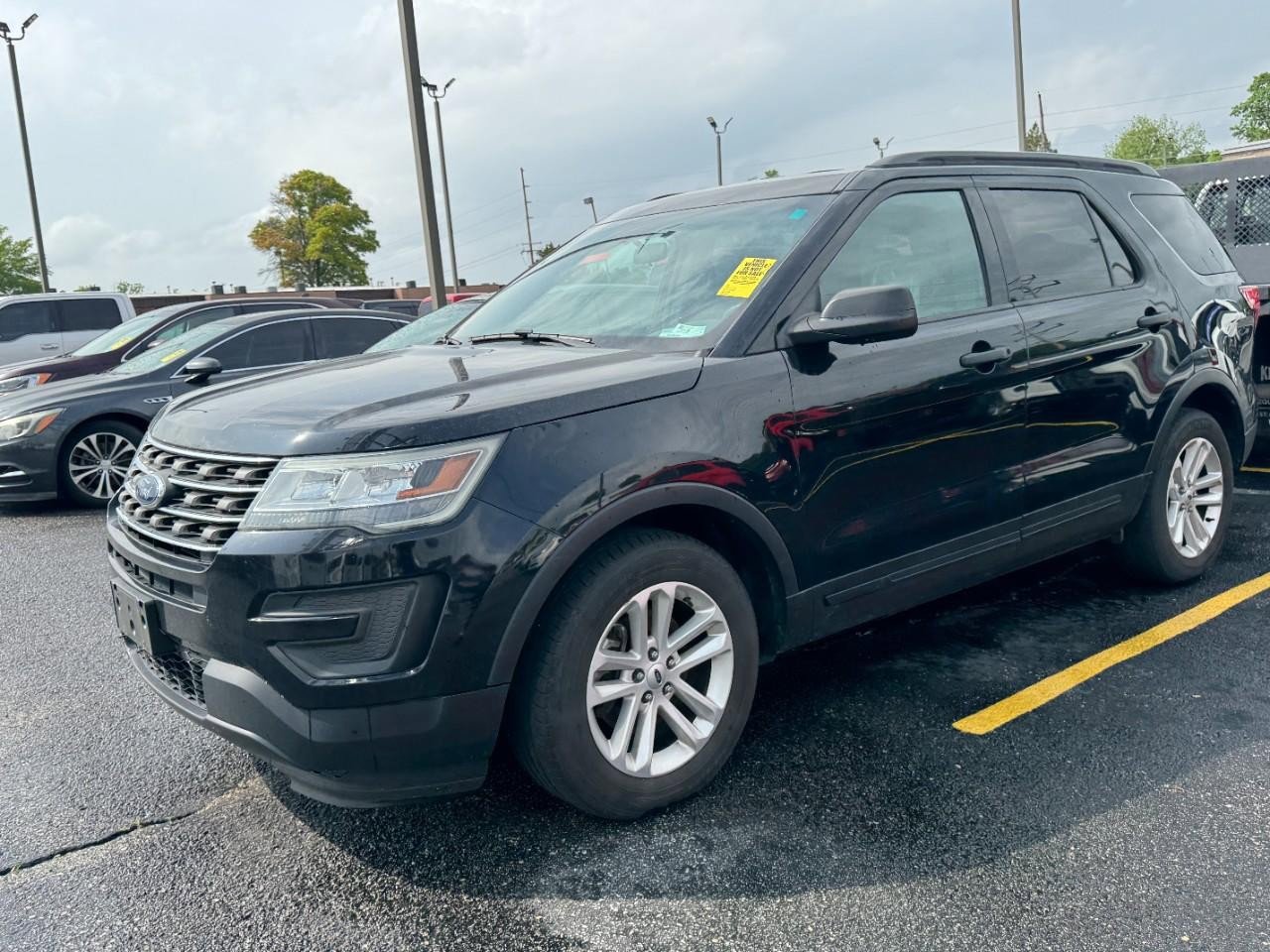 Used 2016 Ford Explorer FWD image 7