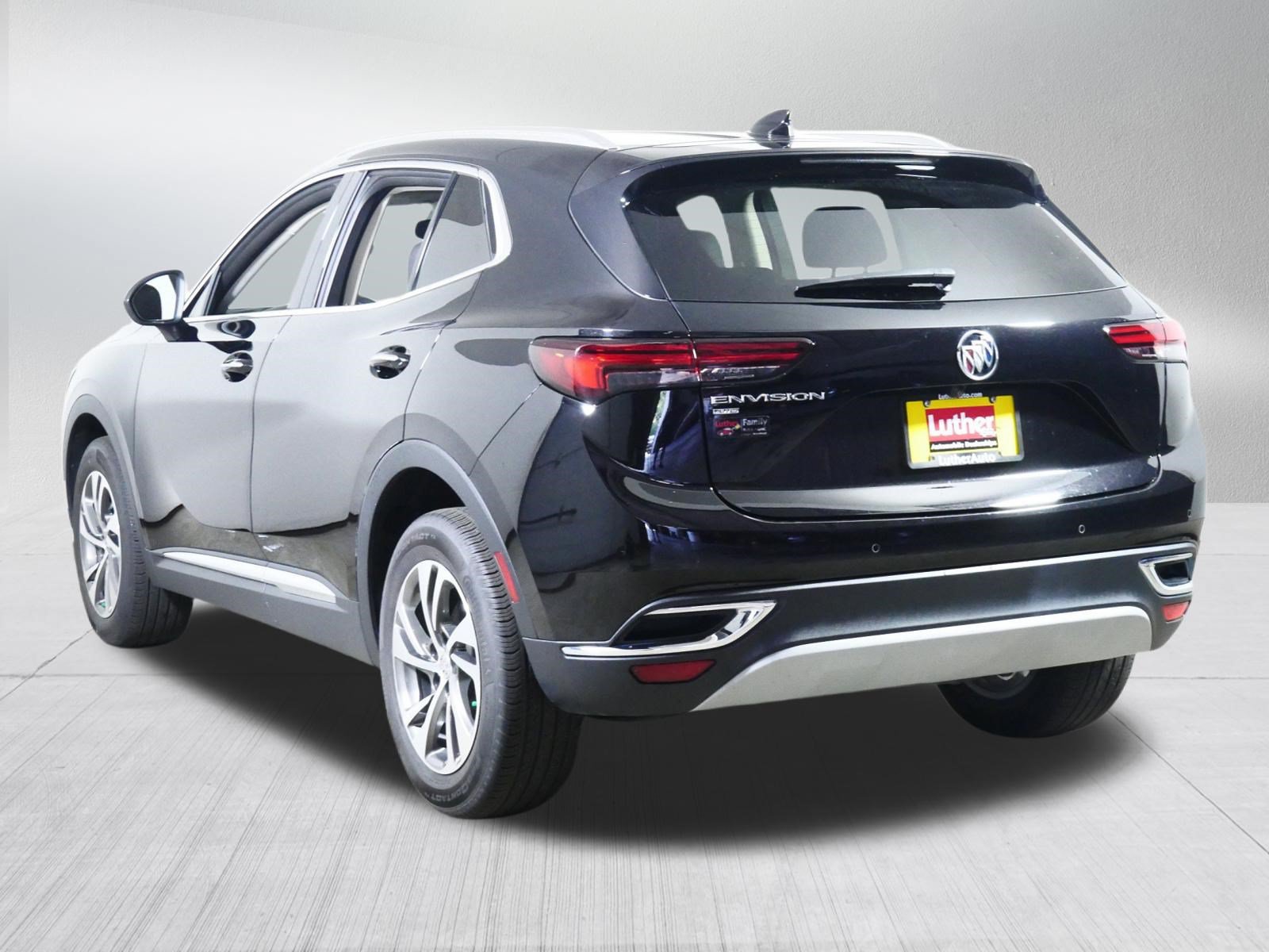 Used 2023 Buick Envision Essence AWD/4WD image 5