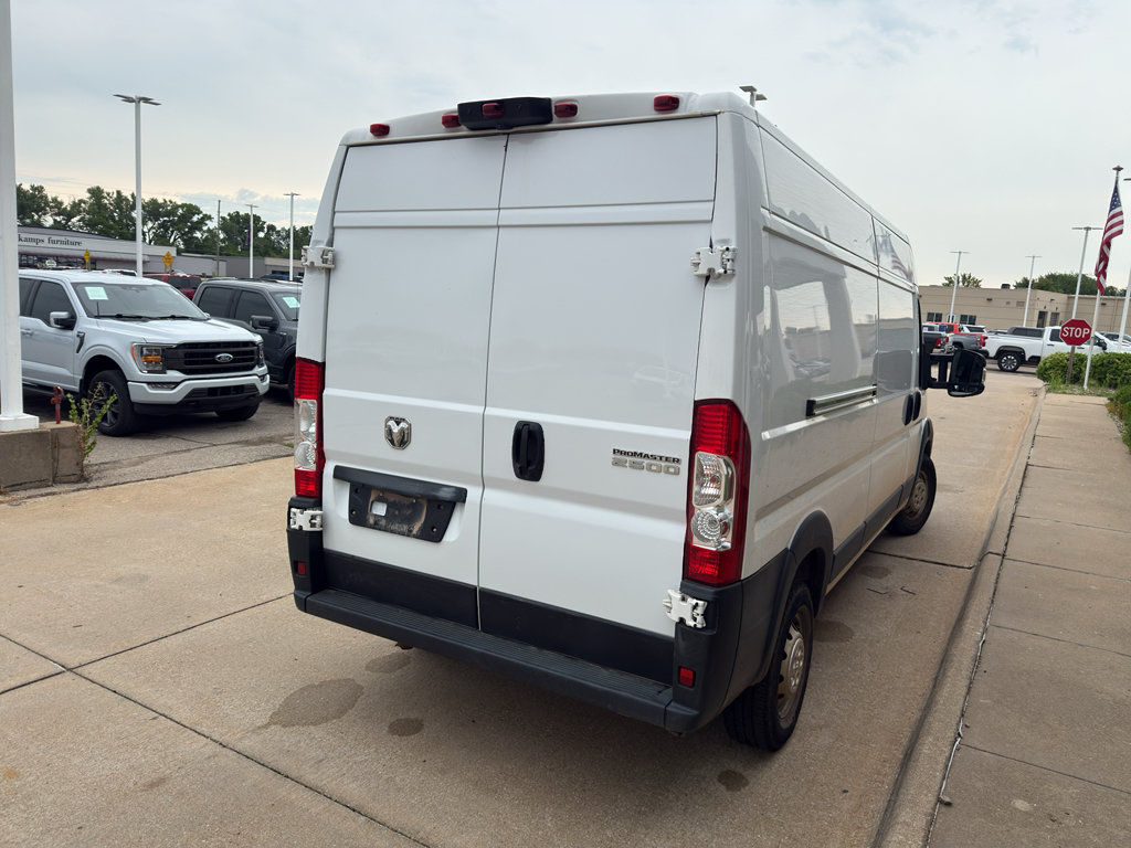 Used 2023 RAM ProMaster 2500 FWD image 6