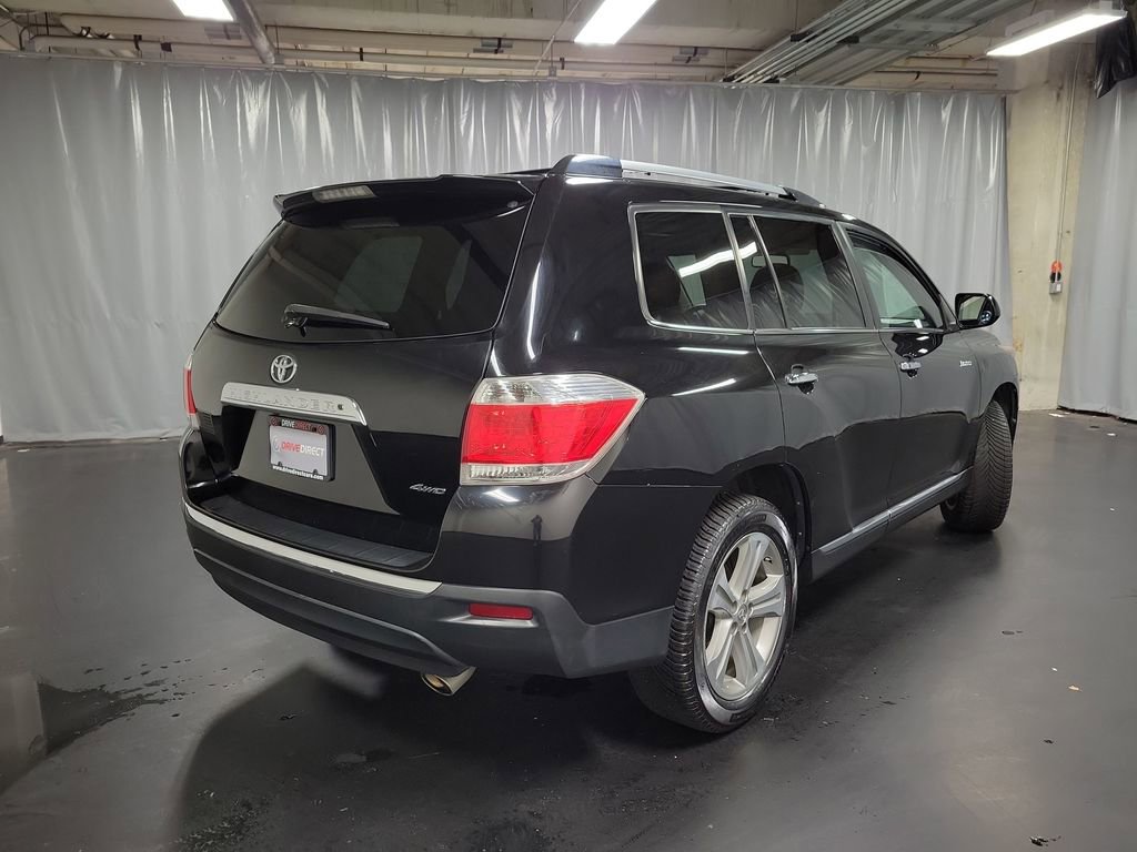Used 2013 Toyota Highlander Limited AWD/4WD image 8