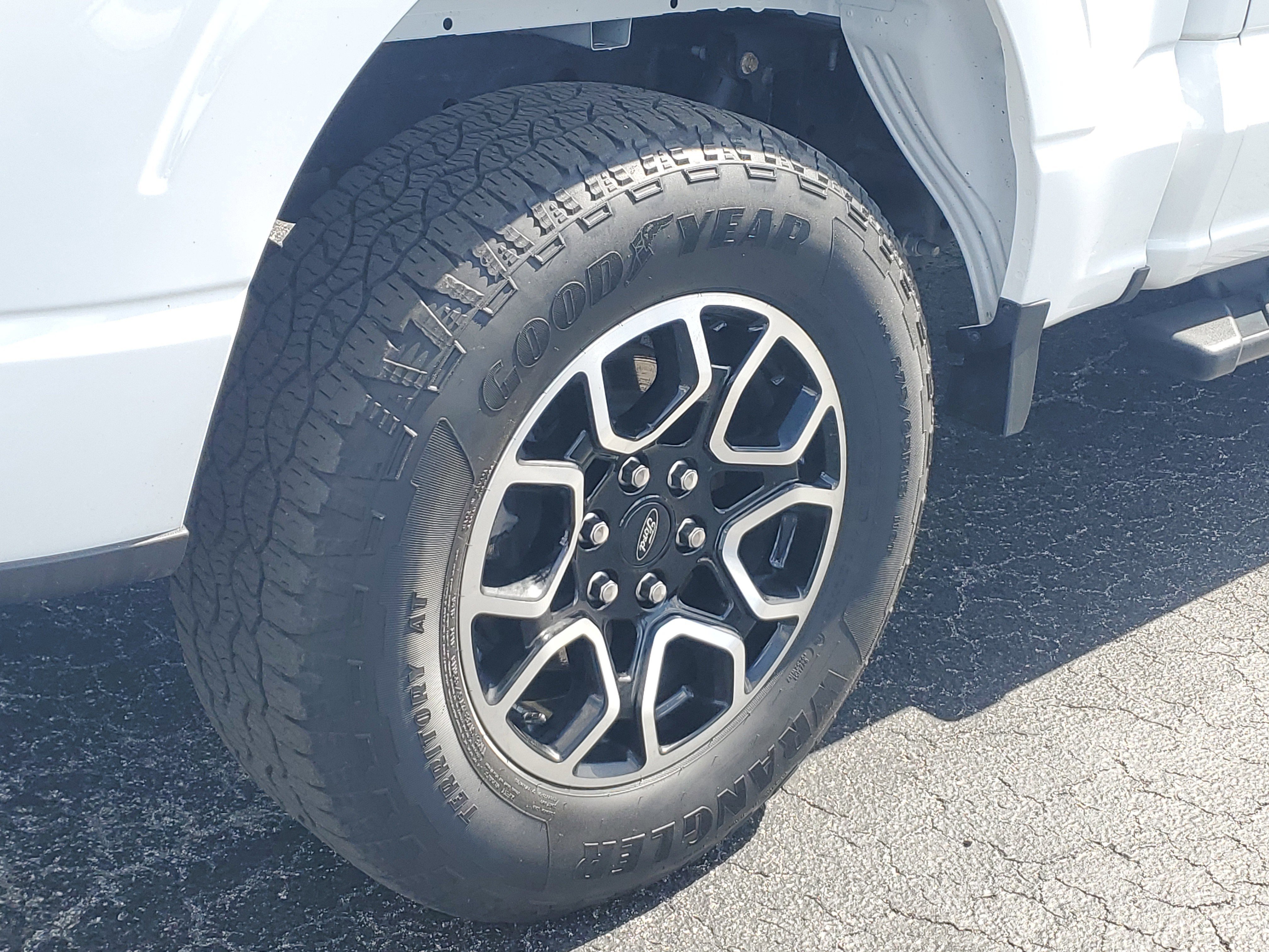 Used 2023 Ford F150 XLT w/ Equipment Group 302A High image 7