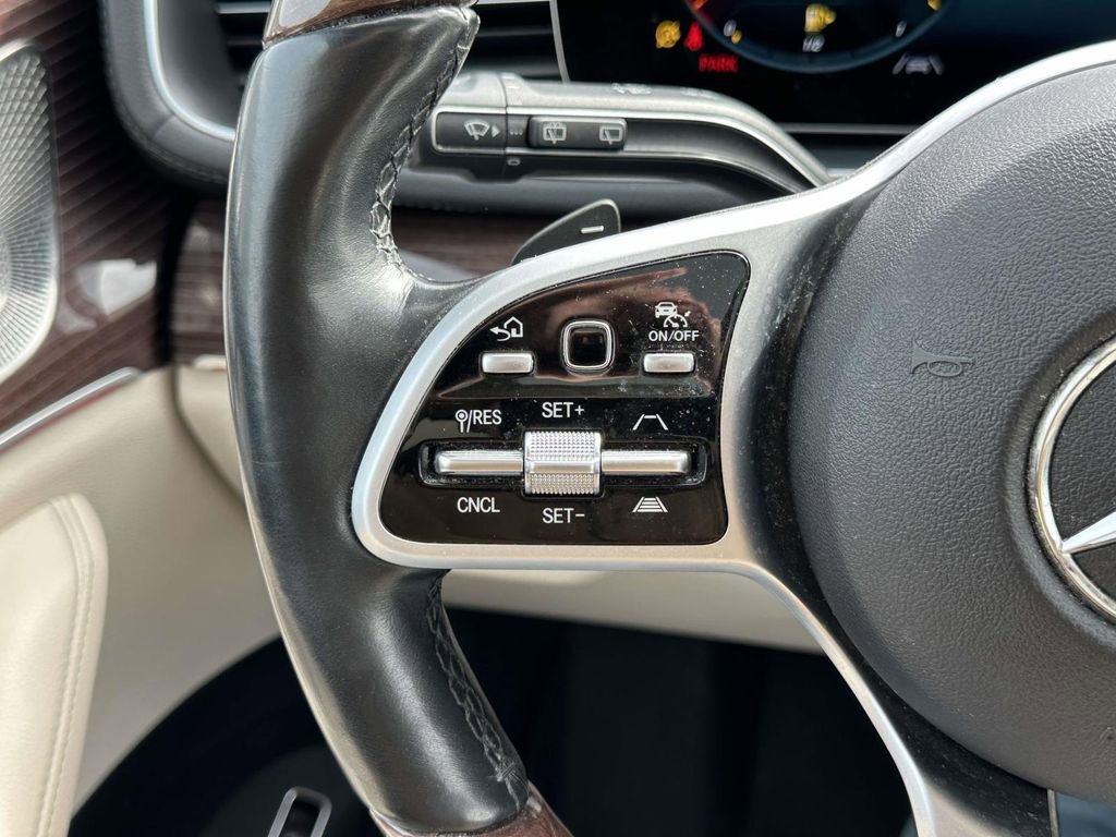 Used 2021 Mercedes-Benz GLS 450 4MATIC image 24