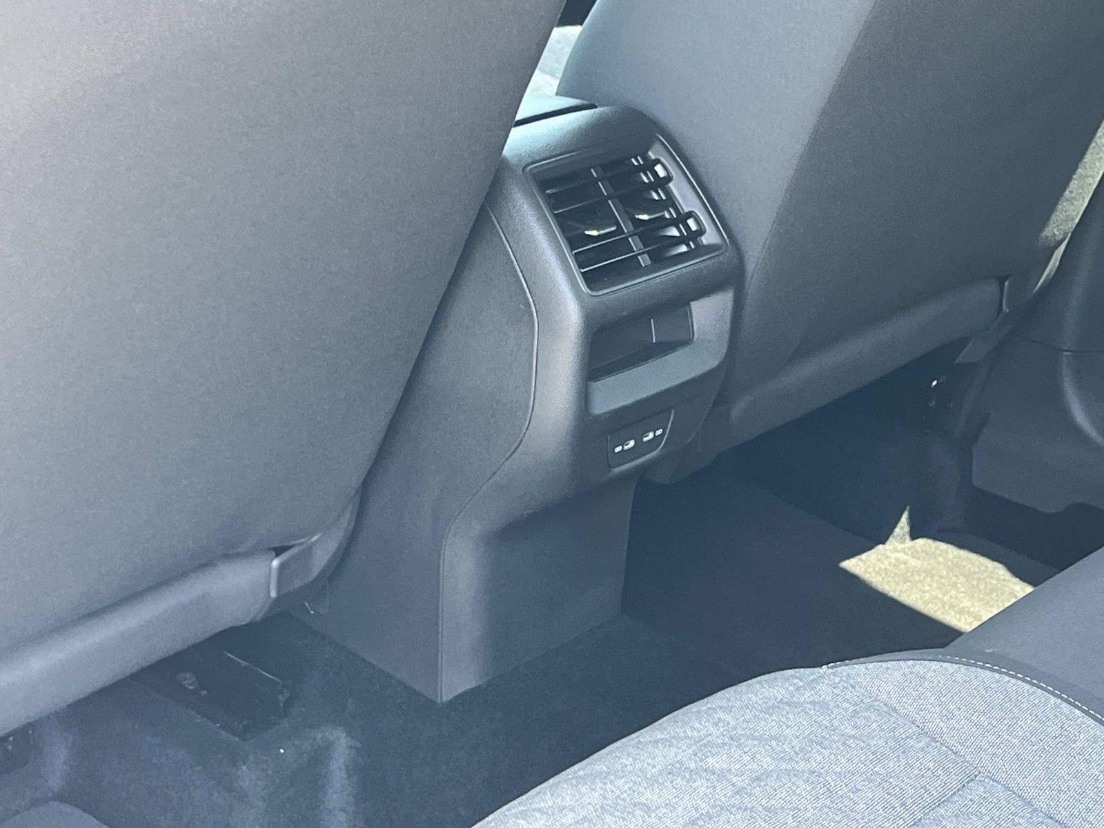 Certified 2025 Volkswagen Tiguan S FWD image 22