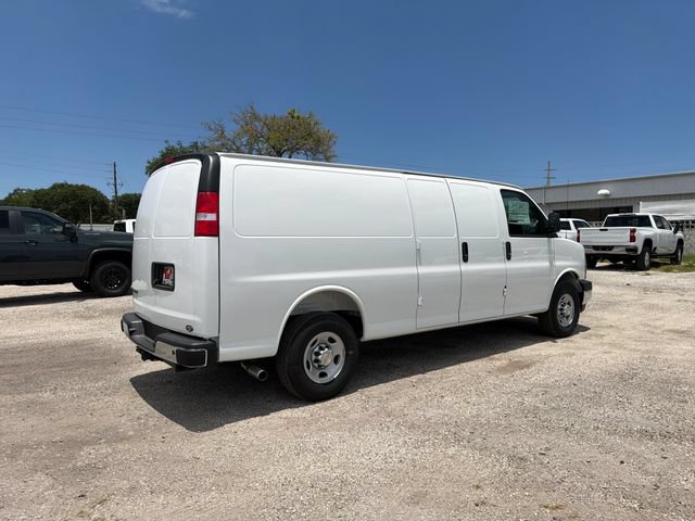 New 2026 Chevrolet Express 3500 Extended w/ Driver Convenience Package RWD image 15