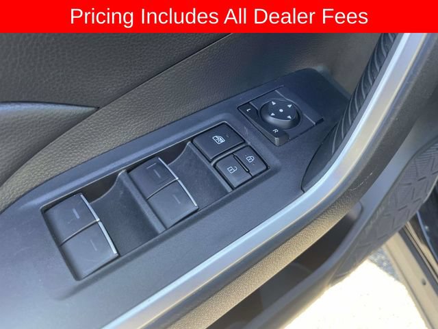 Used 2024 Toyota RAV4 XLE AWD/4WD image 19