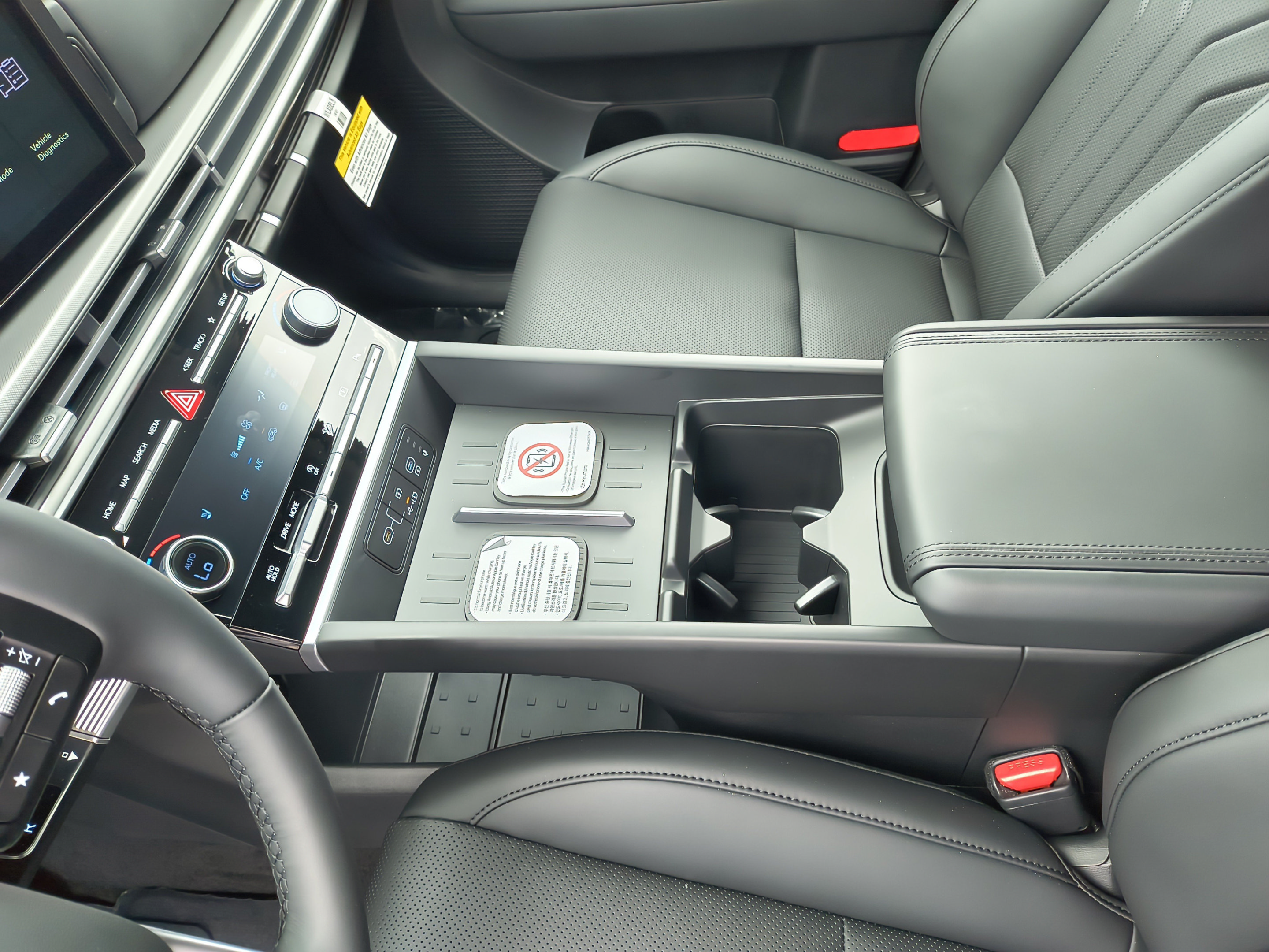 New 2027 Hyundai Santa Fe SEL FWD image 23
