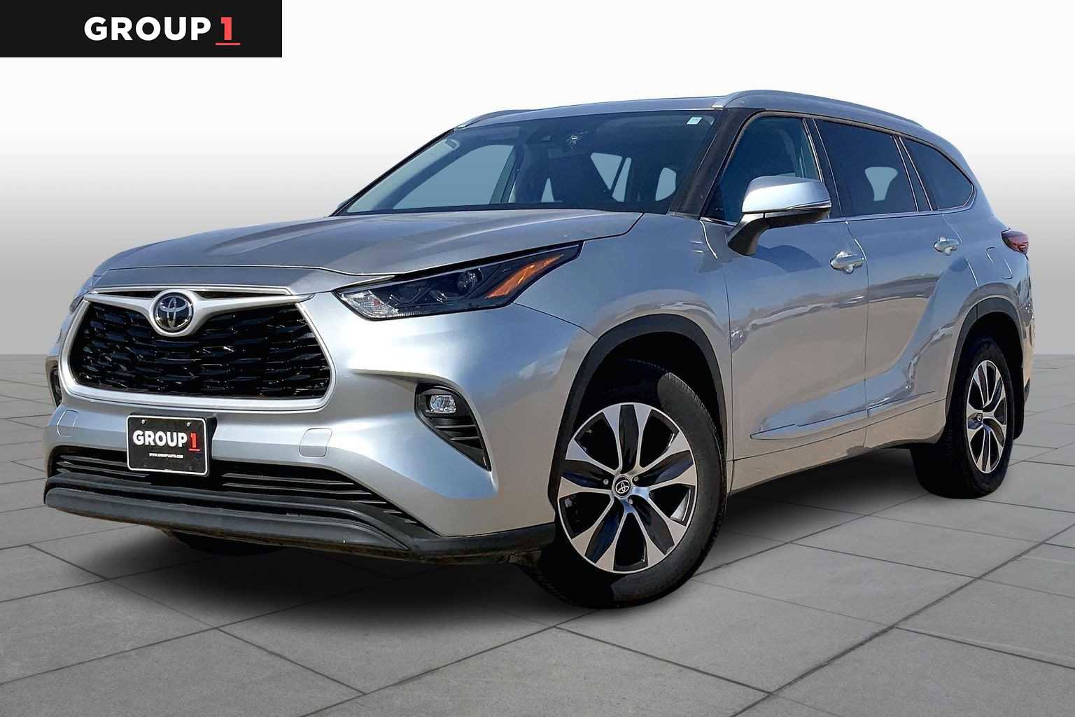 Used 2023 Toyota Highlander XLE