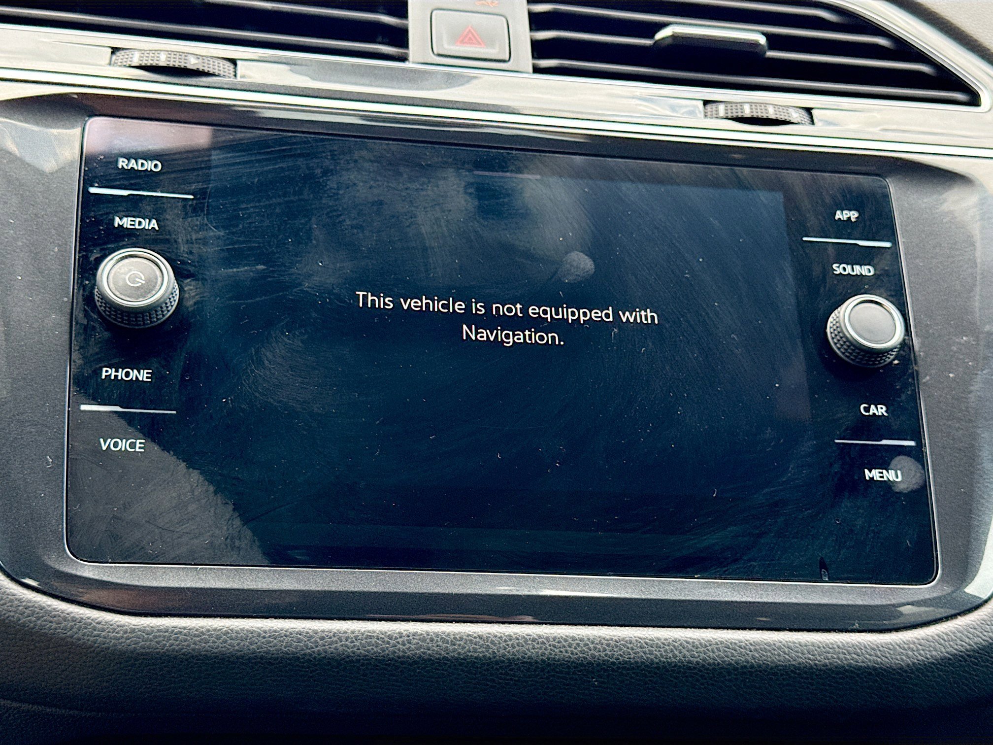 Used 2023 Volkswagen Tiguan SE R-Line image 29