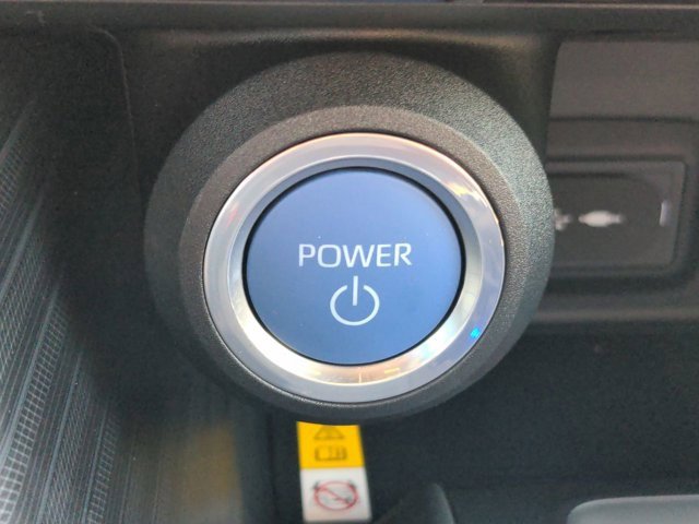 Used 2021 Toyota Venza Limited image 28