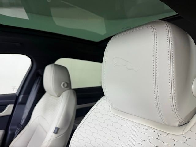 Certified 2026 Jaguar F-PACE R-Dynamic S image 23