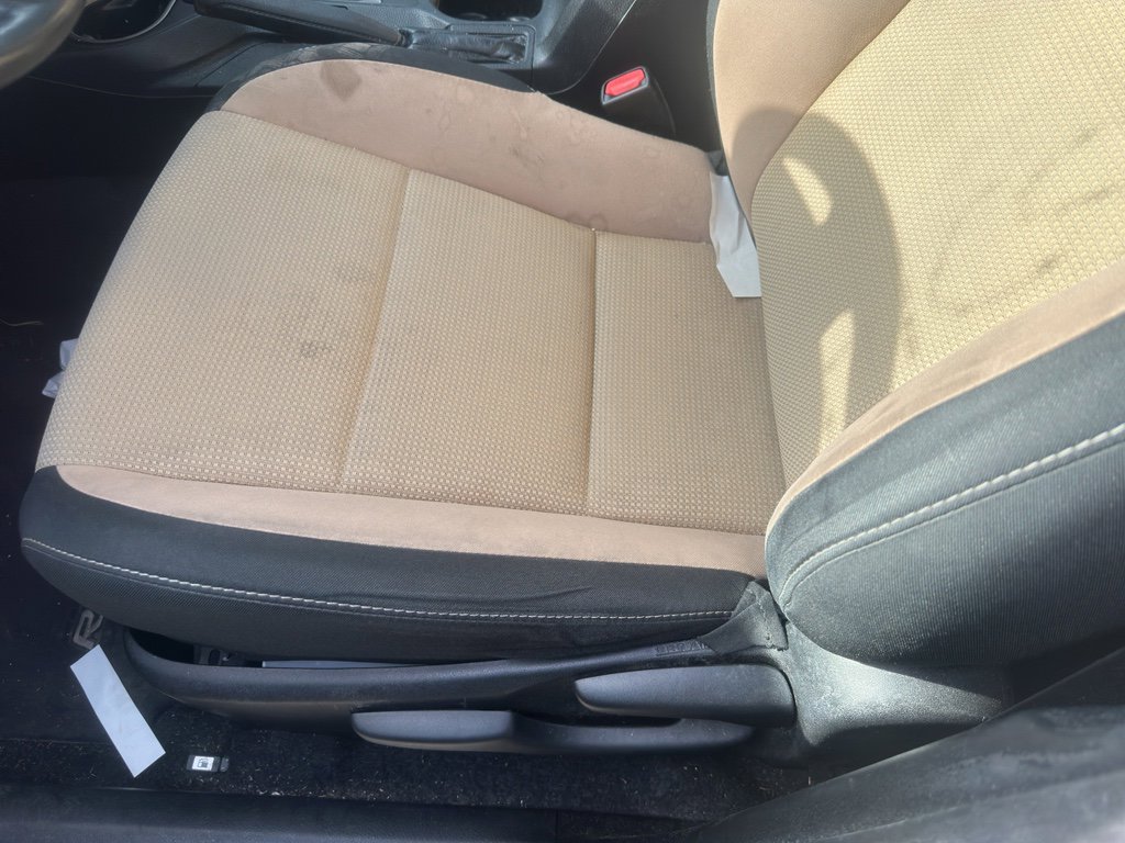 Used 2018 Toyota RAV4 XLE image 7