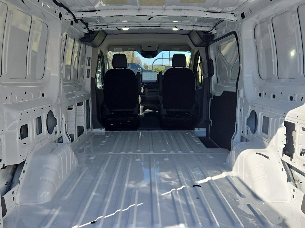 New 2026 Ford Transit 150 Low Roof RWD image 30