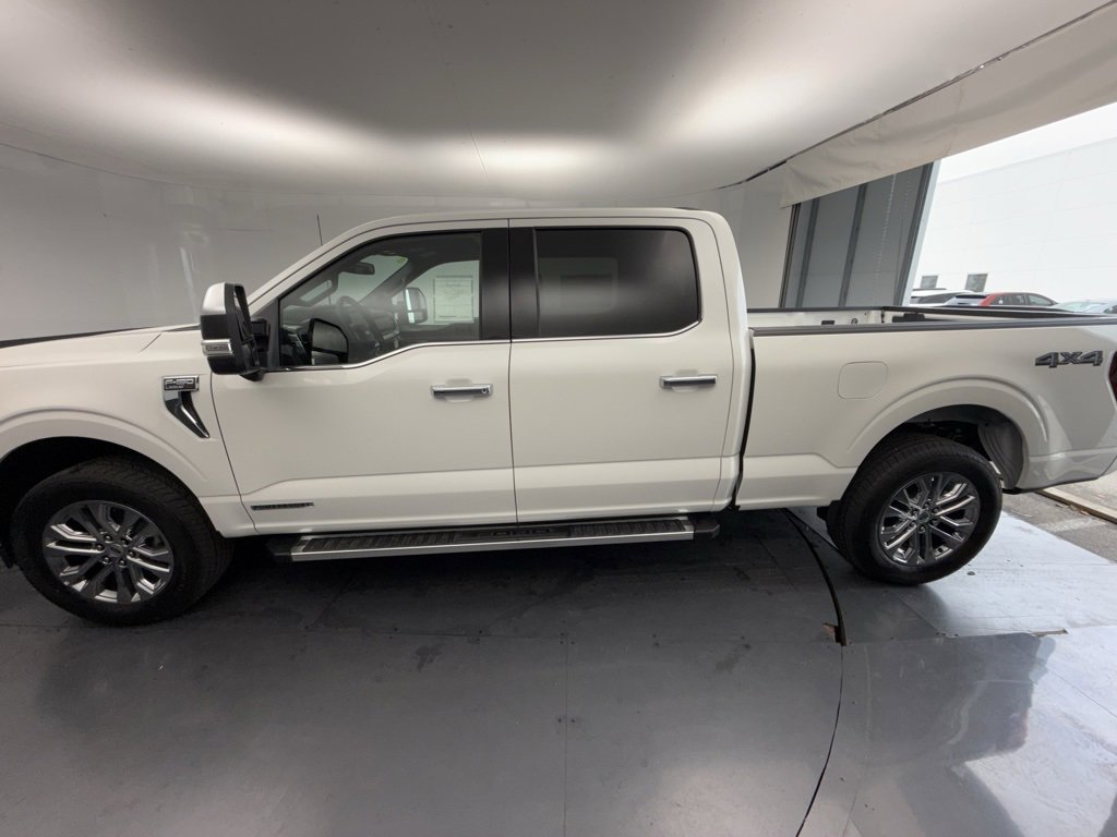 New 2025 Ford F150 Lariat w/ Equipment Group 502A High image 4