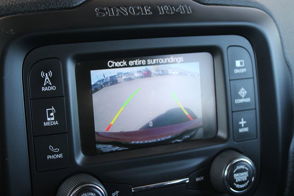 Used 2015 Jeep Renegade Trailhawk w/ Safety & Security Group I AWD/4WD image 26