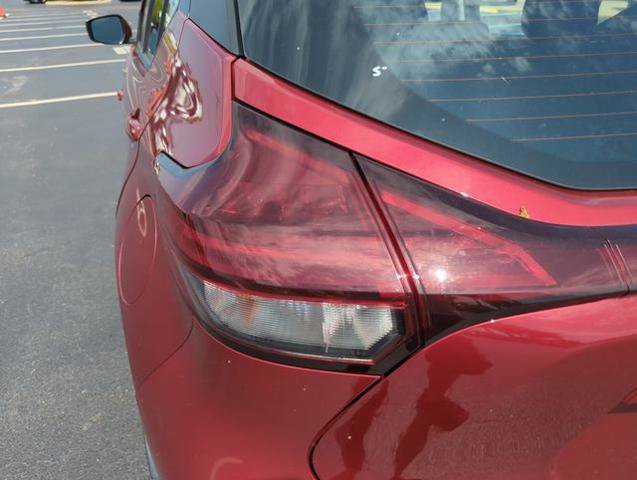 Certified 2023 Nissan Kicks SV FWD image 18