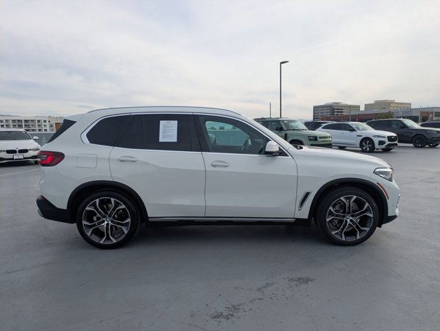 Used 2022 BMW X5 sDrive40i w/ Parking Assistance Package RWD image 4