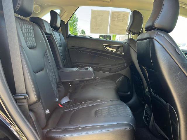 Certified 2024 Ford Edge Titanium AWD/4WD image 24