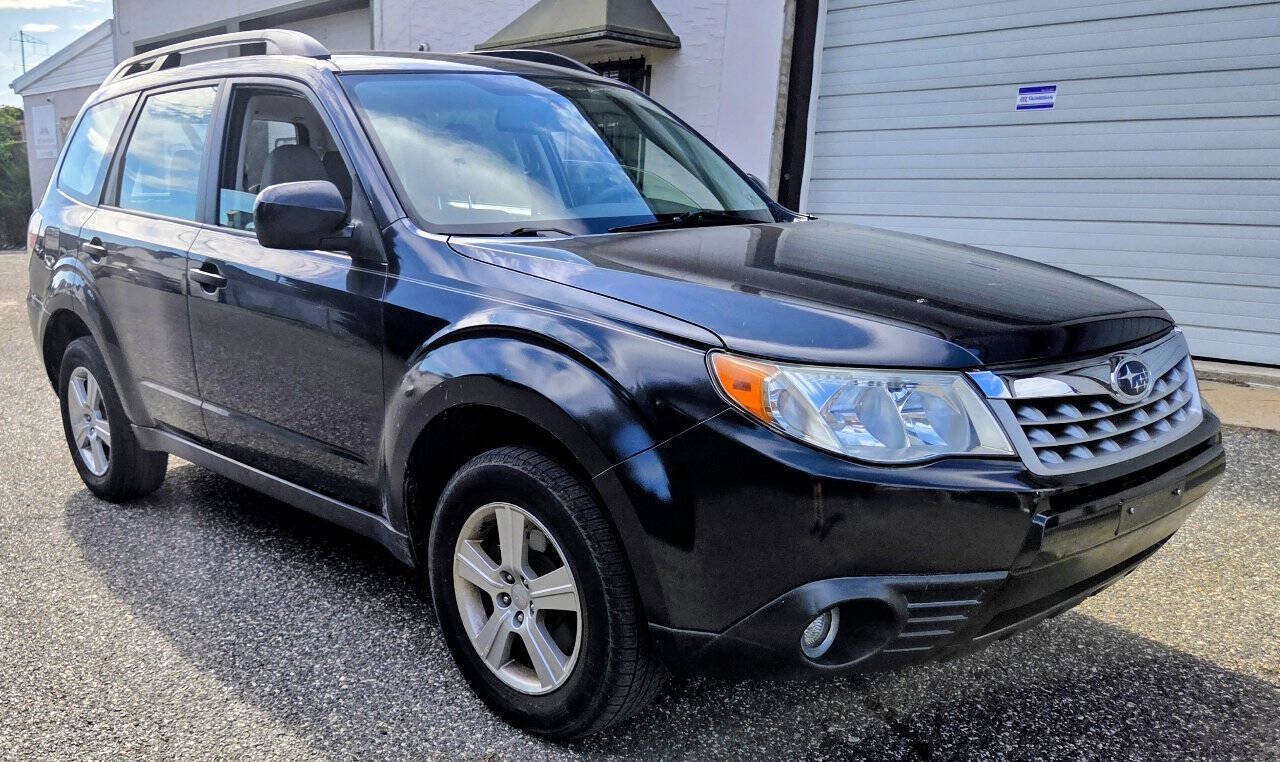 Used 2012 Subaru Forester 2.5X w/ Alloy Wheel Pkg AWD/4WD image 4