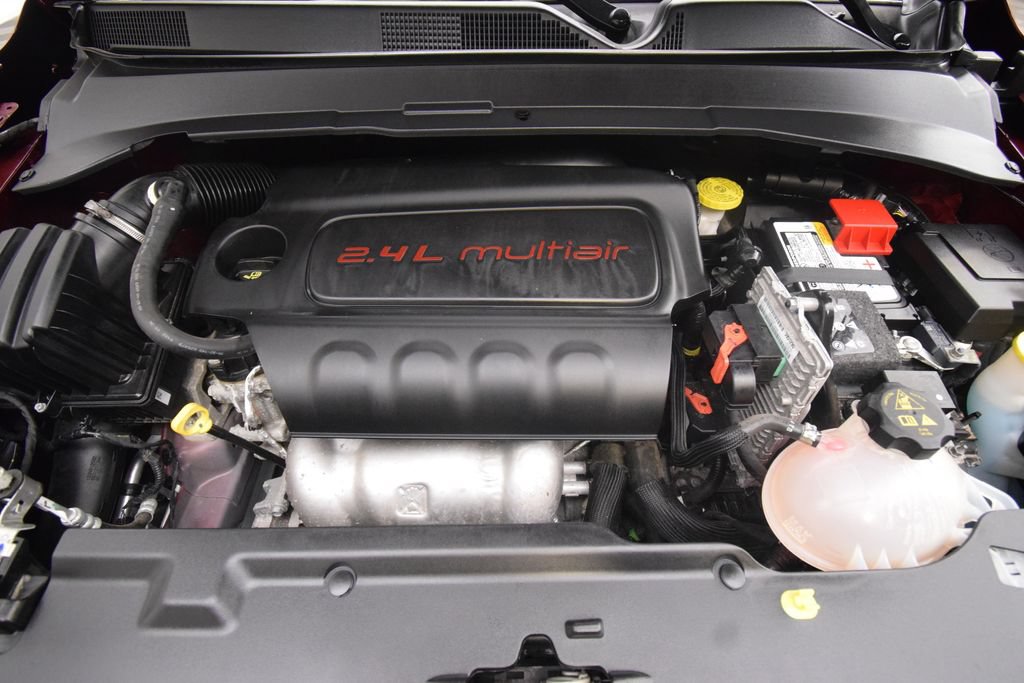 Used 2022 Jeep Compass High Altitude AWD/4WD image 29