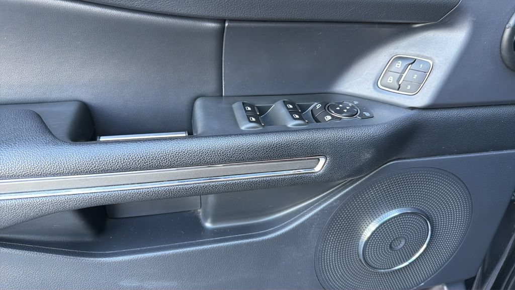 Used 2022 Ford Expedition XLT RWD image 23