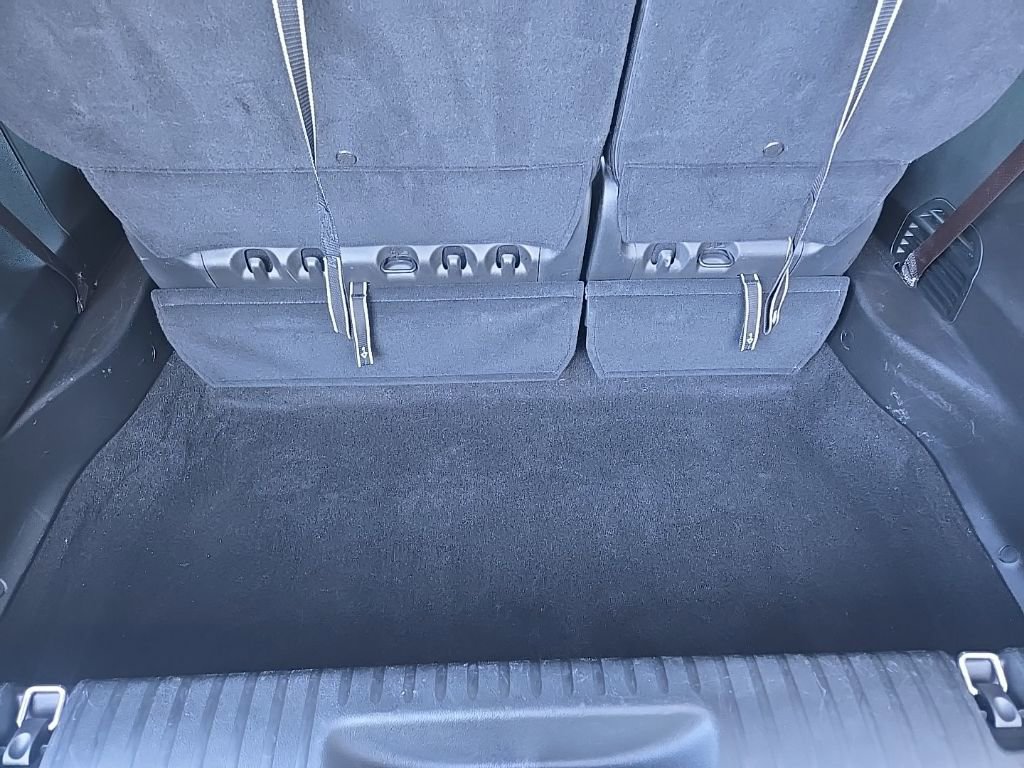 Used 2025 Chrysler Pacifica Select image 93