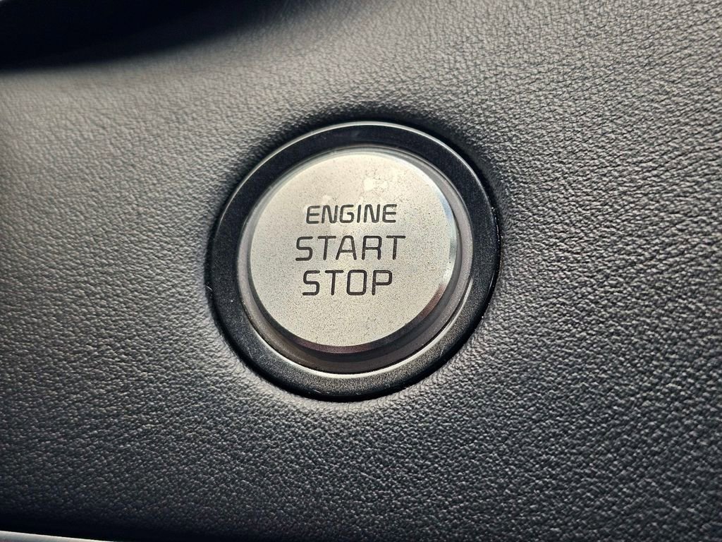 Certified 2021 Kia Stinger GT1 RWD image 24